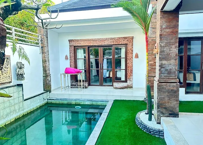 Raka Rai Villa